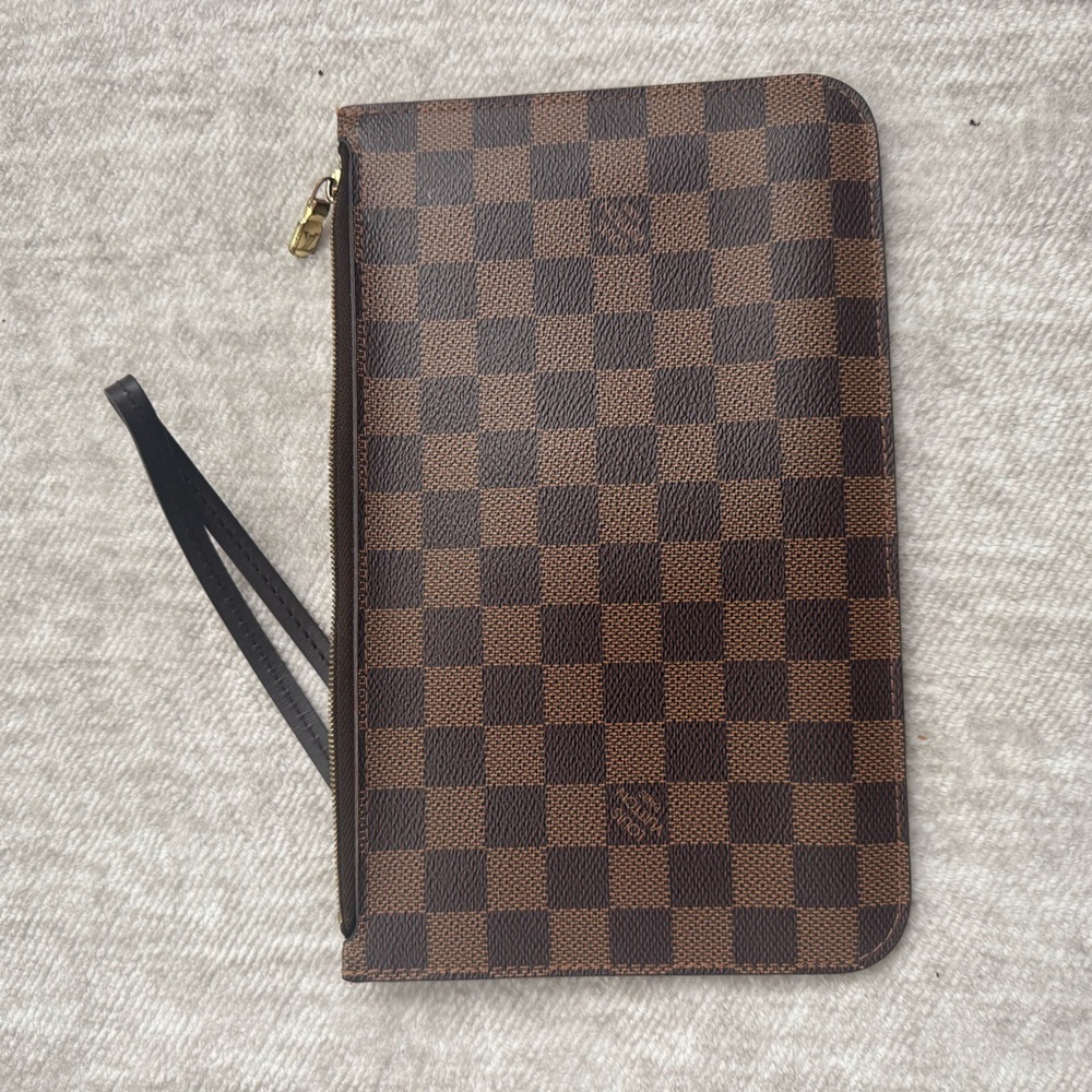 Louis Vuitton Damier Ebene Wristlet